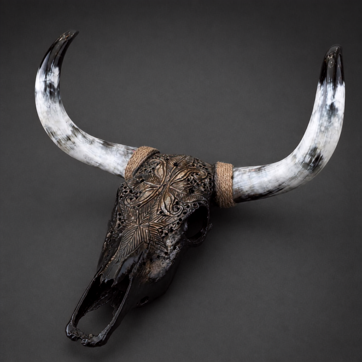 The Empress artisanal carved cattle skull – product view 6