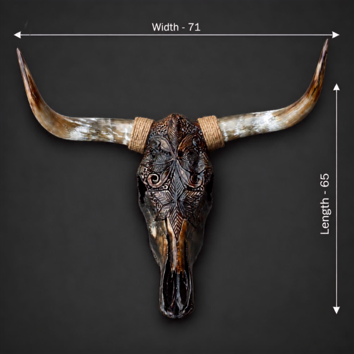 The Horizon artisanal carved cattle skull – product view 5