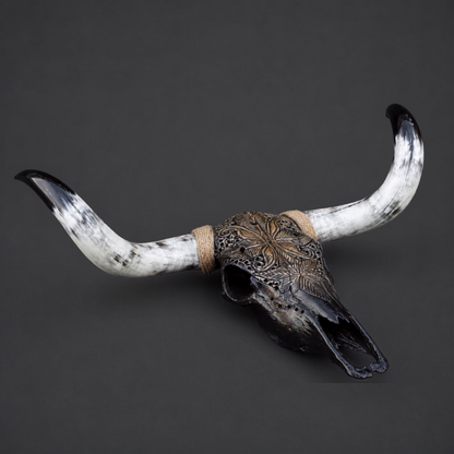 The Wildflower artisanal carved cattle skull – product view 5